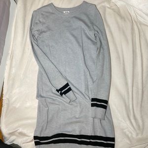 Soft cotton long sleeve dress